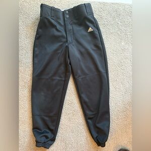 Boys Size M Adidas baseball pants. Good condition, slight thinning on right knee